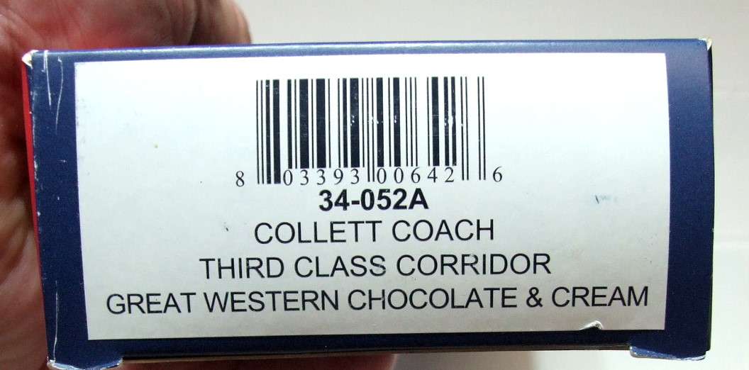 BACHMANN OO: Vintage GWR Collet Third Class Corridor Coach Mint in Box condition.
