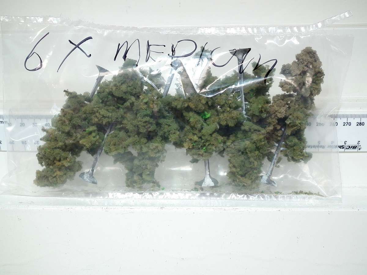 SCENERY OO/HO: 6pc Medium Eucalyptus Foam Foliage Trees in Good Packed Condition