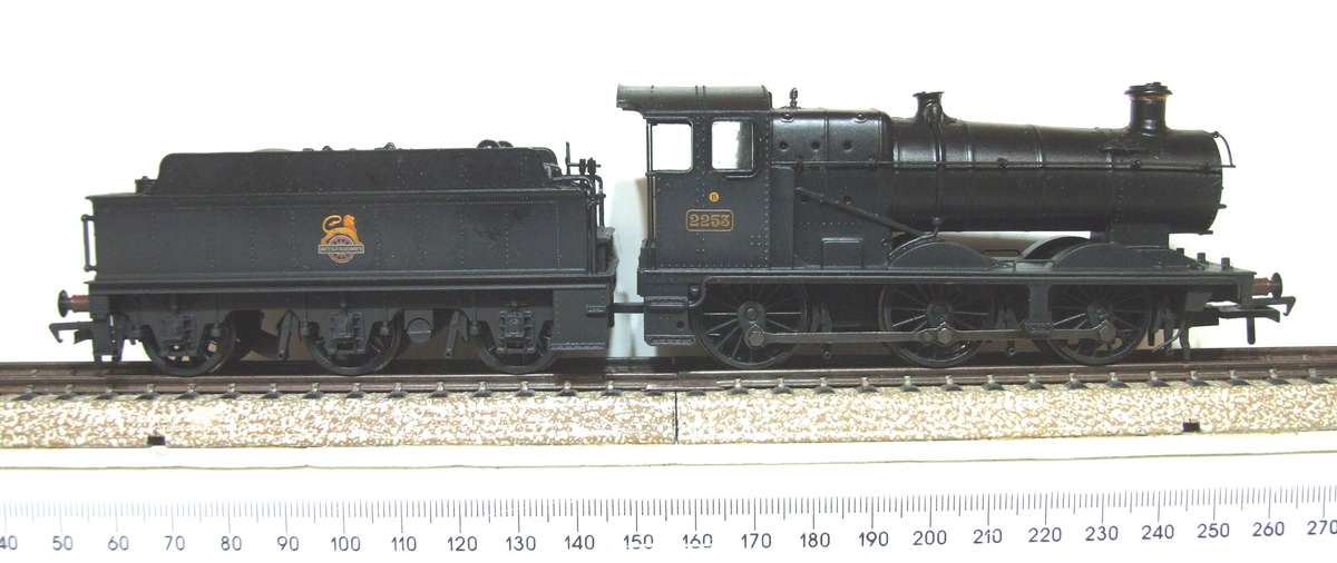 BACHMANN OO: Vintage Class 2253 Collet Steam Locomotive in Like New Running, boxed Condition.