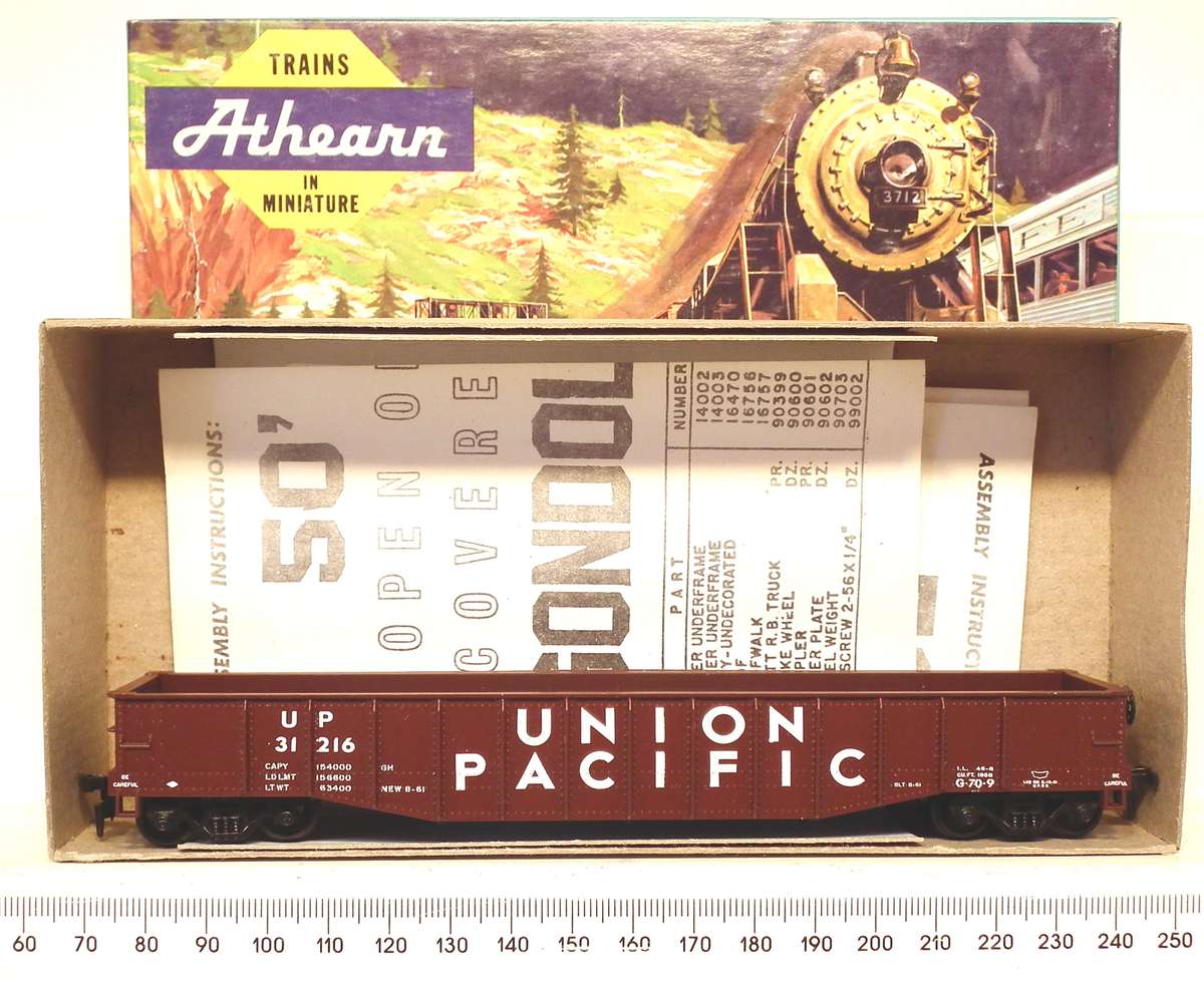 ATHEARN HO: UP 40' Gondola in New Old Stock Boxed condition.(USA)