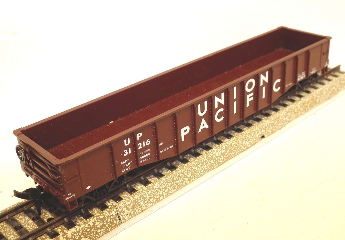 ATHEARN HO: UP 40' Gondola in New Old Stock Boxed condition.(USA)