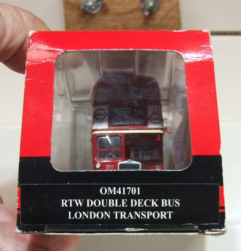 CORGI OO: All Metal OM41701 RTW Bus in Good Boxed Condition.