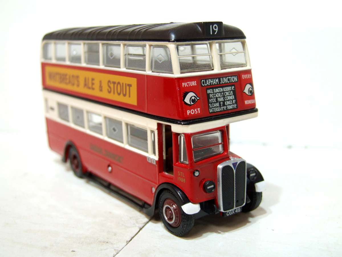 EFE OO: All Metal Leyland TDI Plymouth Bus in NEW Boxed Condition.