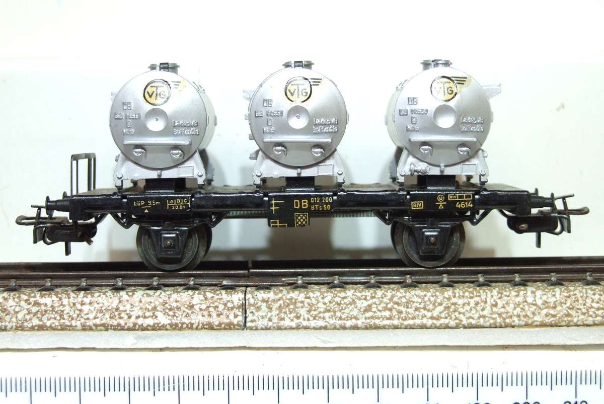 MARKLIN HO: Vintage `DB VTG" Freight Wagon in Fair un-boxed condition (Germany)