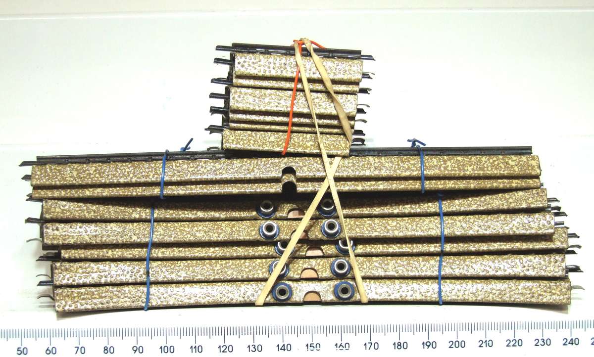 MARKLIN HO:  12pc Mixed Metal M-Track with Metal Underlay in Good, Used Condition.(W Germany)