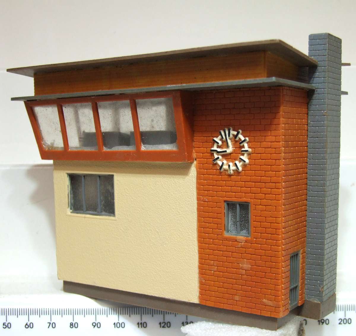 SCENERY HO:  On Auction is this European Style Plastic Signal Tower in Good Used Condition.