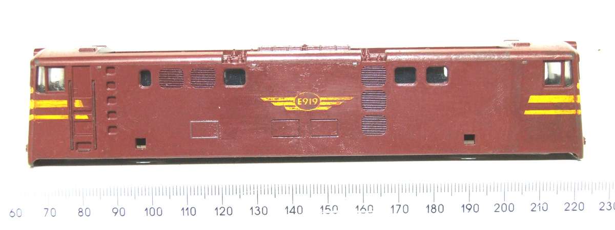 LIMA HO: Brown SAR `Trans Karoo` E5 Loco Body in Fair condition for Parts or Repair.(Italy)