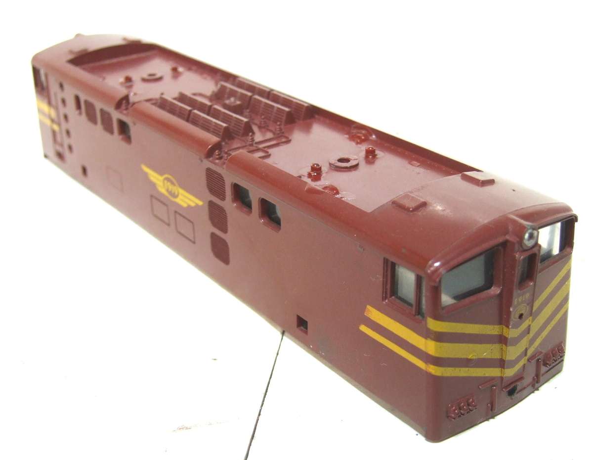 LIMA HO: Brown SAR `Trans Karoo` E5 Loco Body in Fair condition for Parts or Repair.(Italy)