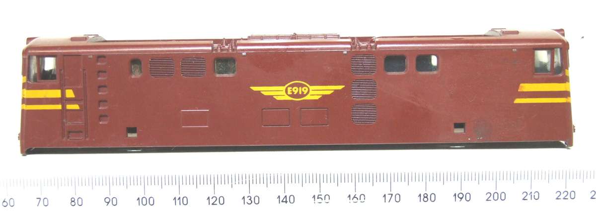 LIMA HO: Brown SAR `Trans Karoo` E5 Loco Body in Fair condition for Parts or Repair.(Italy)