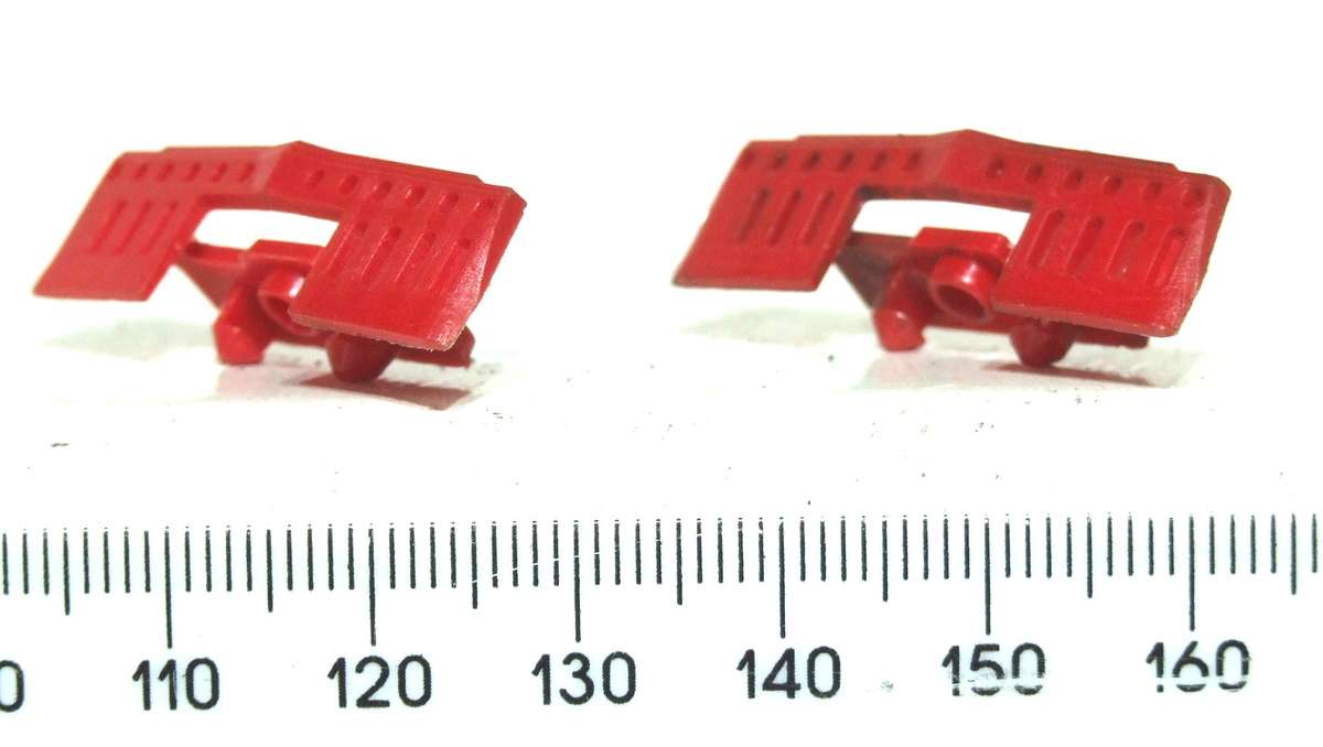 LIMA HO: SAR E5 `Trans Karoo` Locomotive cowcatchers in Fair un-boxed condition for Parts.(Italy)