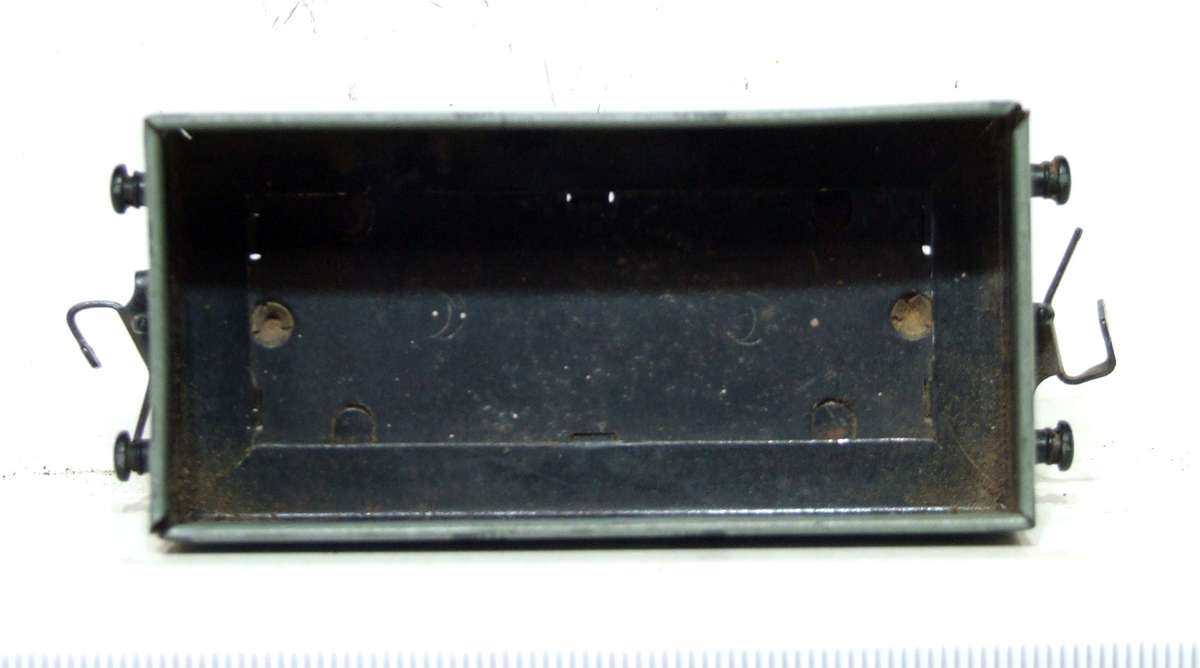 HORNBY DUBLO OO: Vintage English All Metal Freight Car in Good Un-Boxed condition(England)