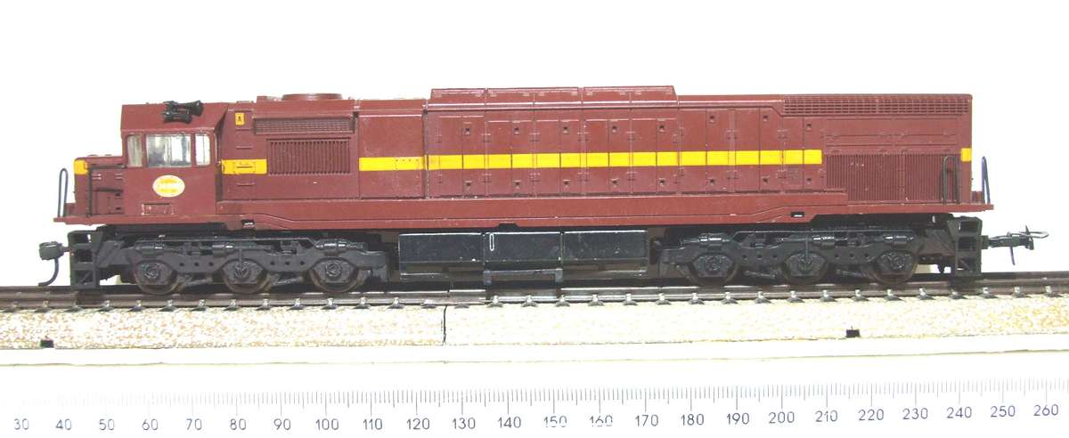 LIMA HO:  SAR "Trans Karoo" Class 34 Diesel Loco in Fair Un-Boxed Operational condition.(Italy)