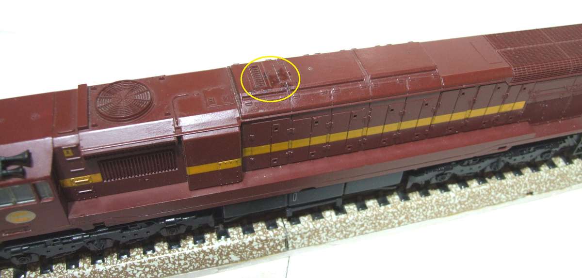 LIMA HO:  SAR "Trans Karoo" Class 34 Diesel Loco in Fair Un-Boxed Operational condition.(Italy)