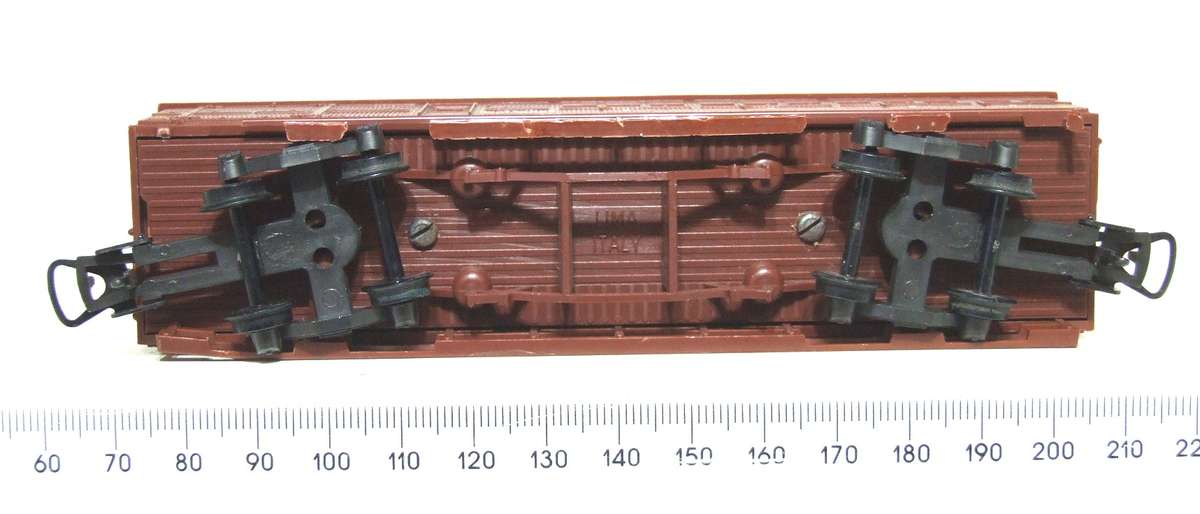 LIMA HO: SAR V8 Guards Van in Fair Used Condition(Italy)