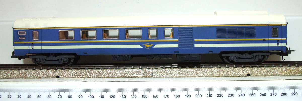 LIMA HO: SAR "Blue Train Composite Coach" in LIKE NEW Condition in the Box (Italy)