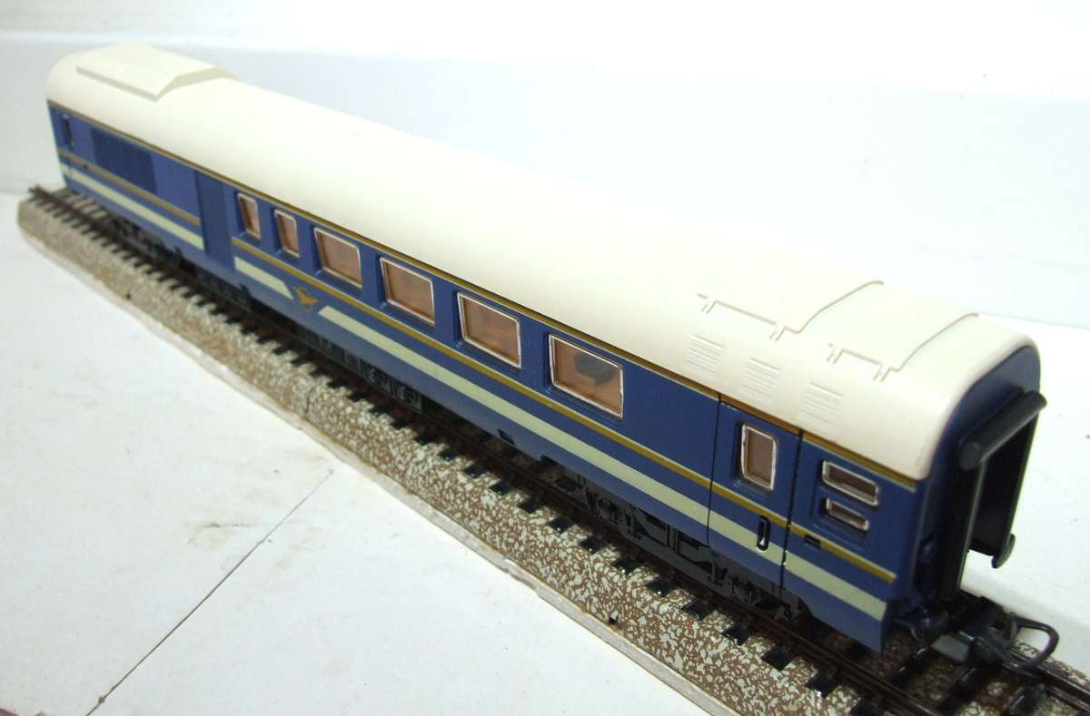 LIMA HO: SAR "Blue Train Composite Coach" in LIKE NEW Condition in the Box (Italy)