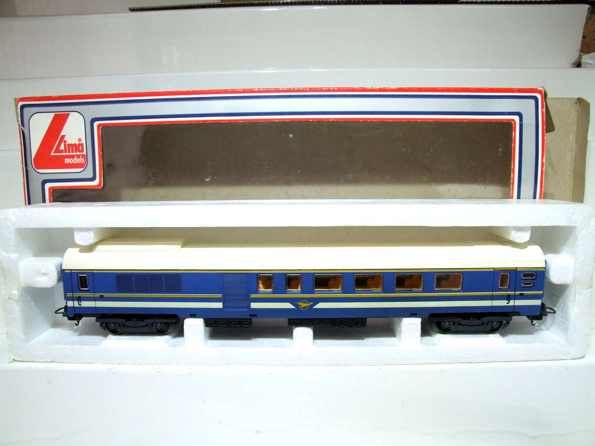 LIMA HO: SAR "Blue Train Composite Coach" in LIKE NEW Condition in the Box (Italy)