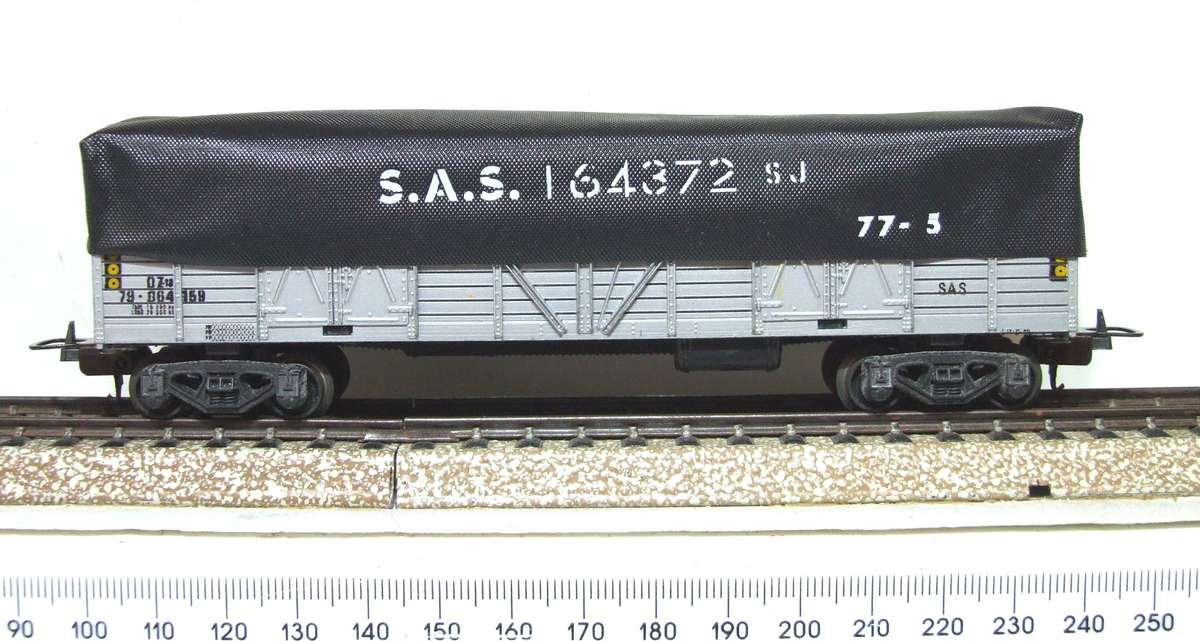 LIMA HO: SAR Silver OZ Wagon with SAS Tarpaulin in Very Good Boxed Condition (Italy)