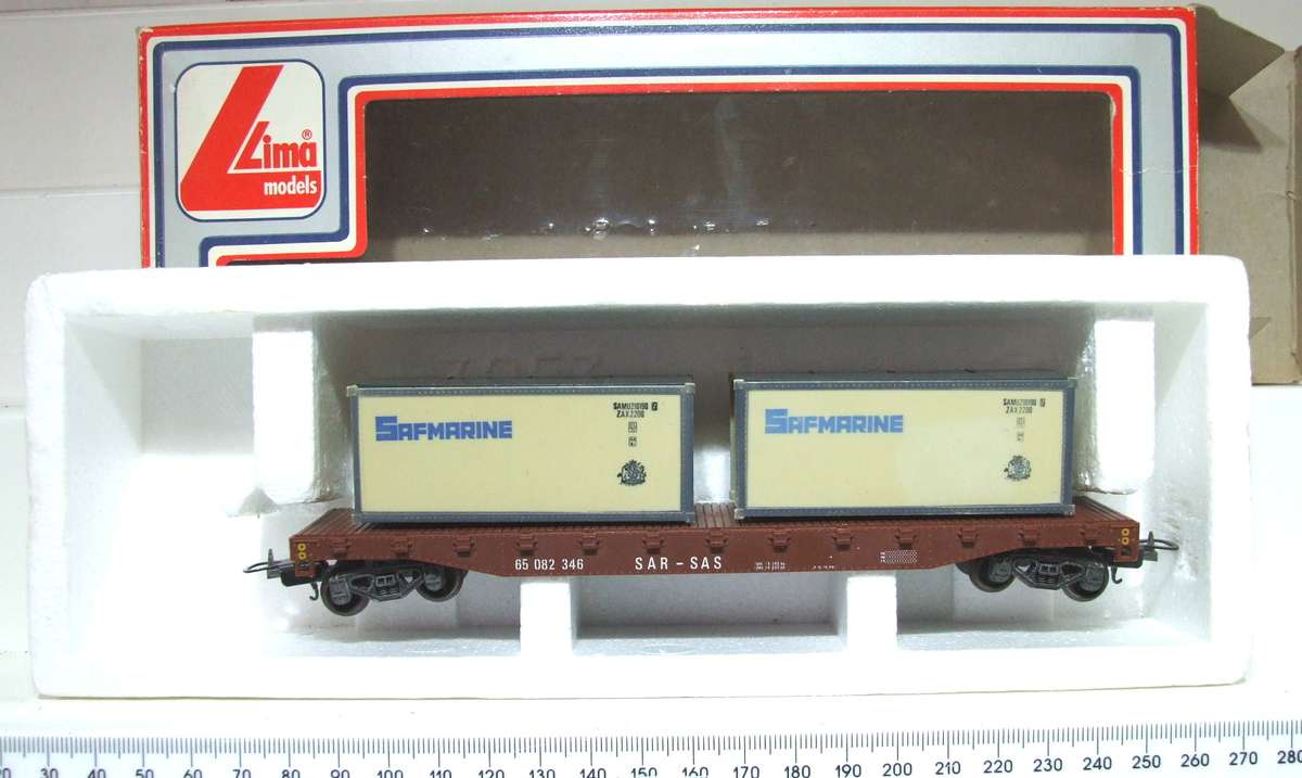 LIMA HO: SAR Container Carrier with Load in Good Boxed Used Condition (Italy)