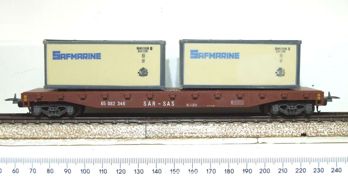 LIMA HO: SAR Container Carrier with Load in Good Boxed Used Condition (Italy)