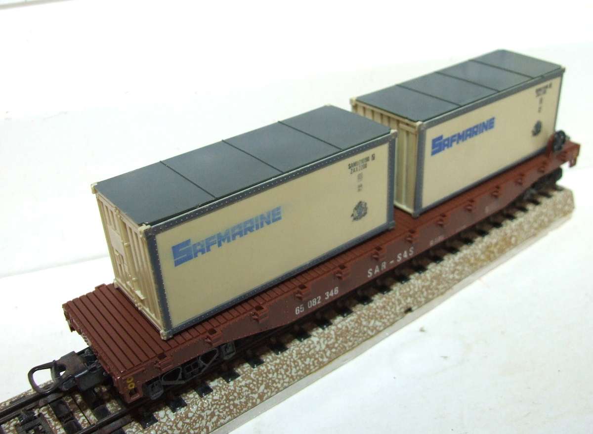 LIMA HO: SAR Container Carrier with Load in Good Boxed Used Condition (Italy)