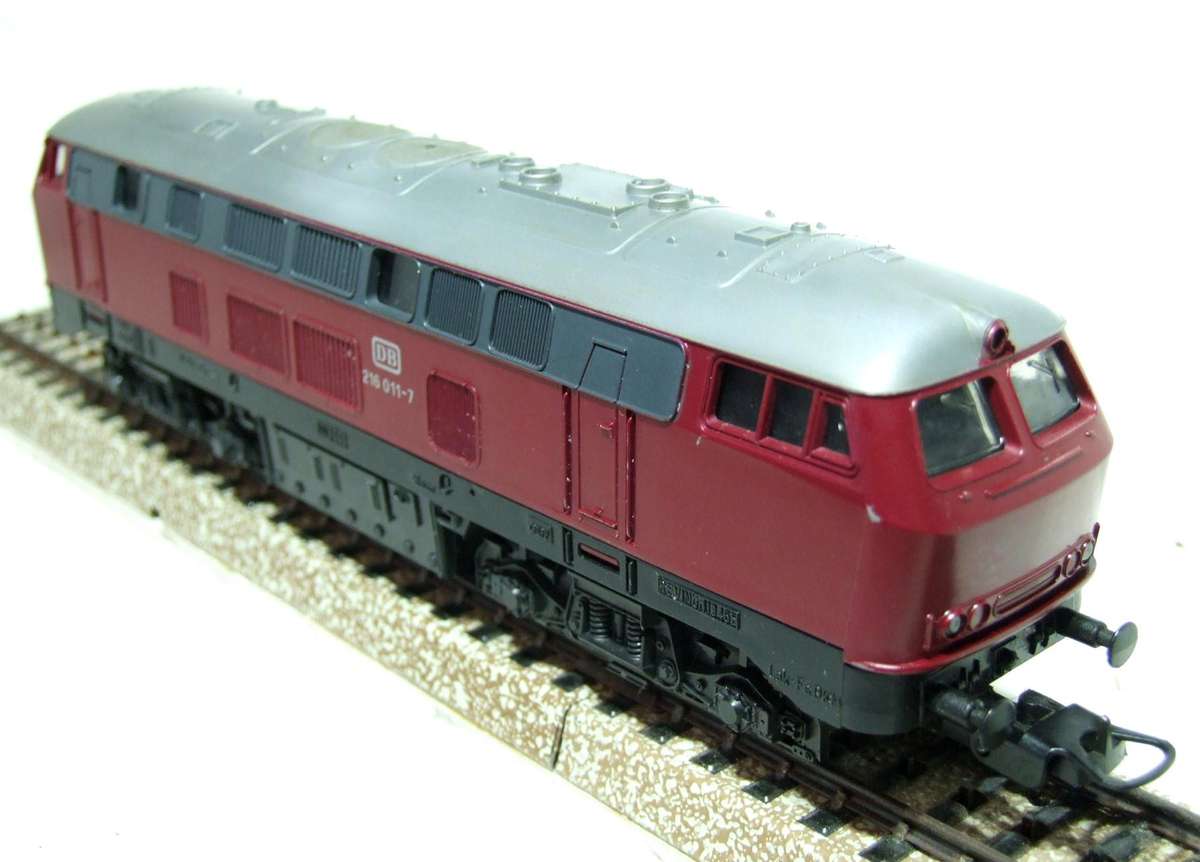 LIMA HO:  DB  Class V216 001-7 Diesel Locomotive in Good Un-boxed and Used Condition(Italy)