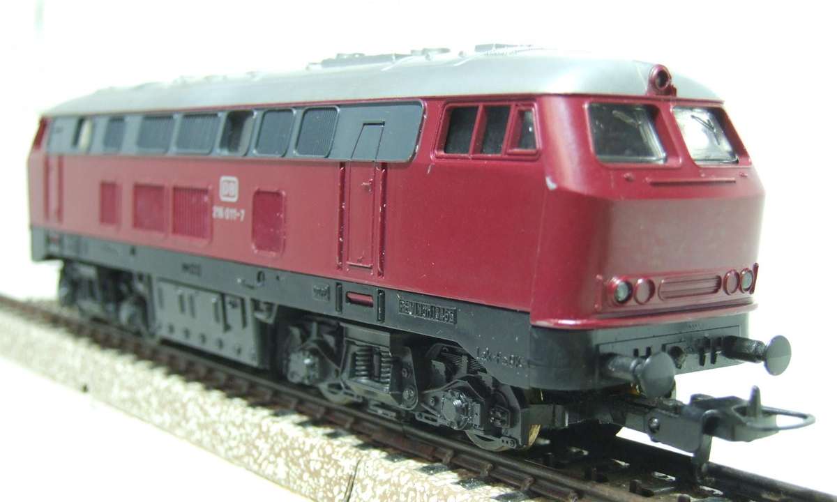 LIMA HO:  DB  Class V216 001-7 Diesel Locomotive in Good Un-boxed and Used Condition(Italy)