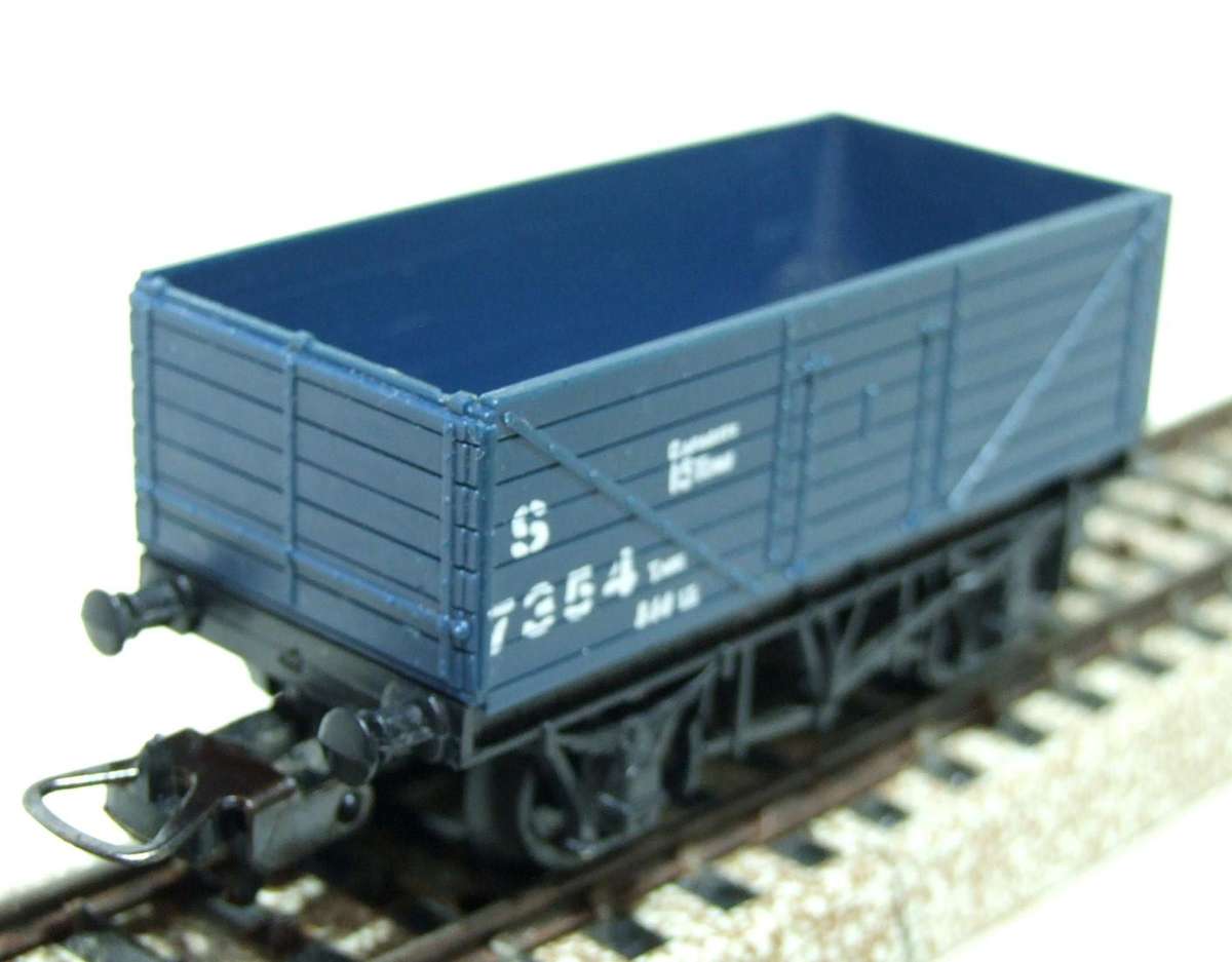 LIMA HO: British Coal Hopper in Good Boxed condition (Italy)