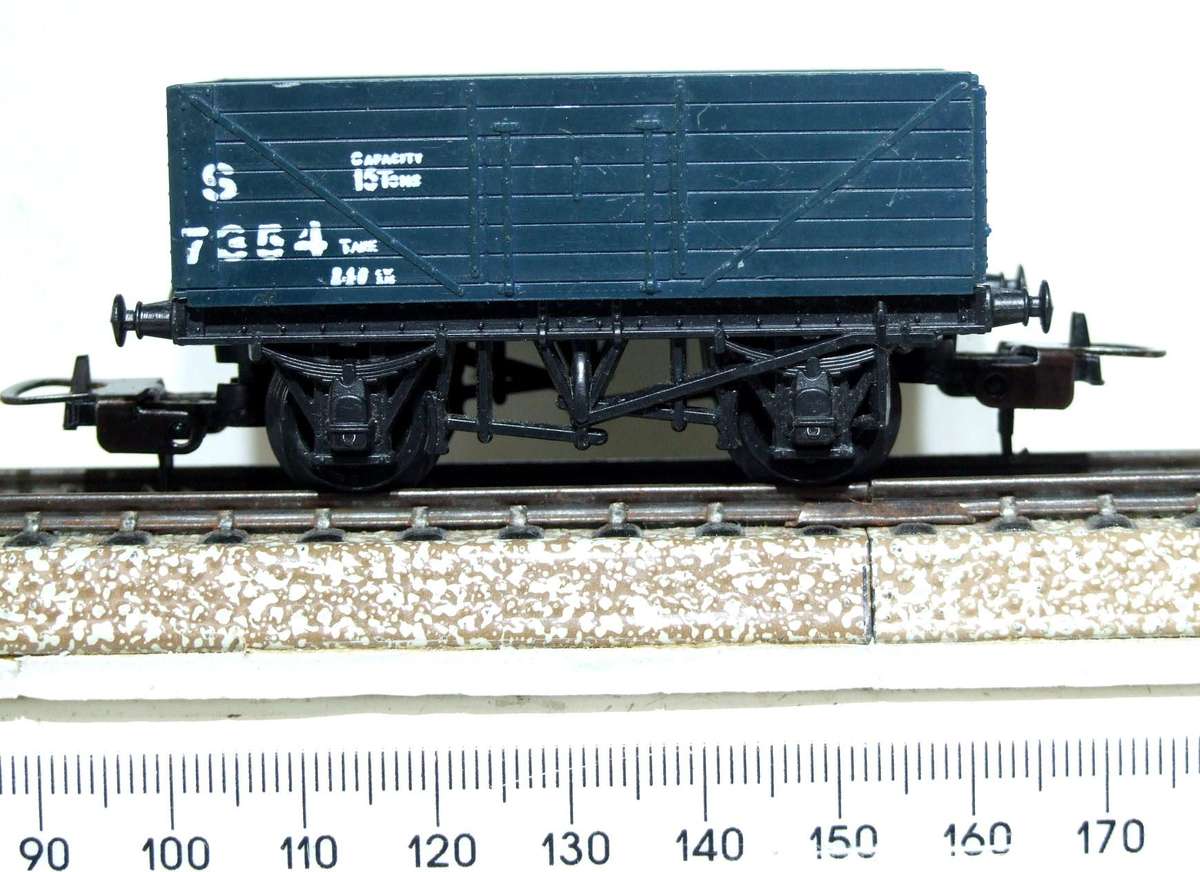 LIMA HO: British Coal Hopper in Good Boxed condition (Italy)