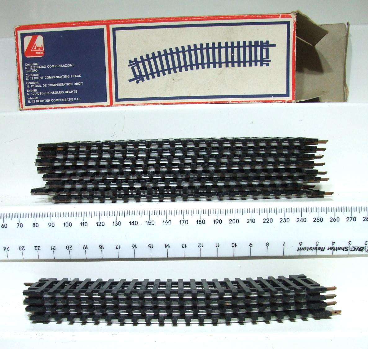 LIMA HO: 8x LH + 4x RH Compensation Steel Track(403036/35) in Good Used Boxed condition.(Italy))
