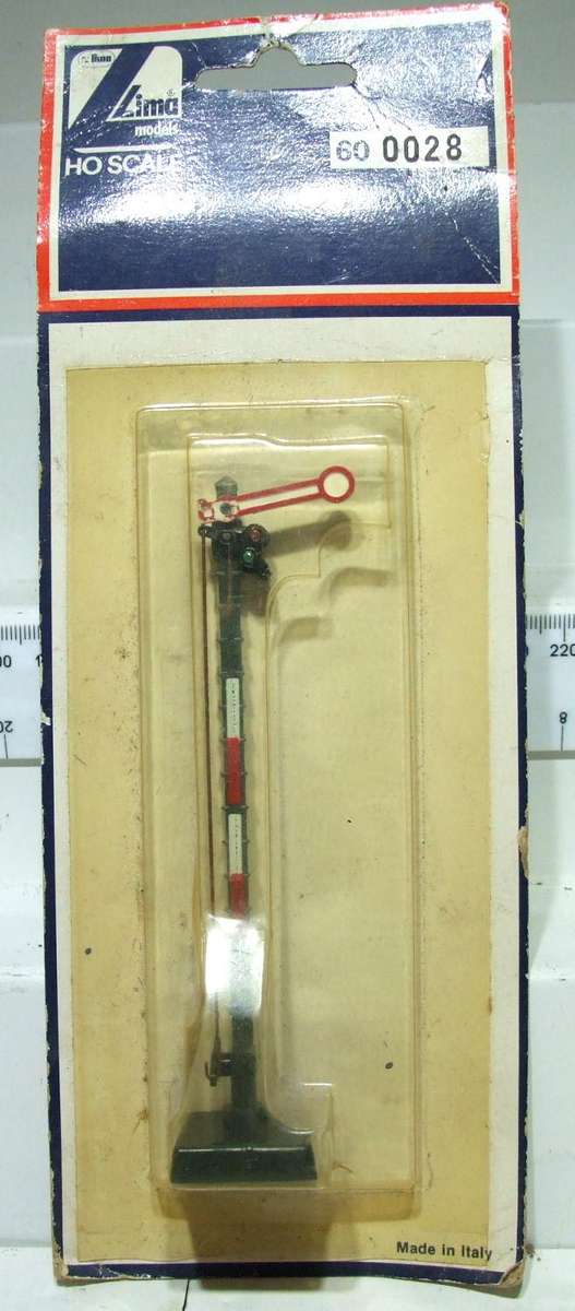 LIMA HO/OO: This Signal is in New Carded Condition.(Italy)