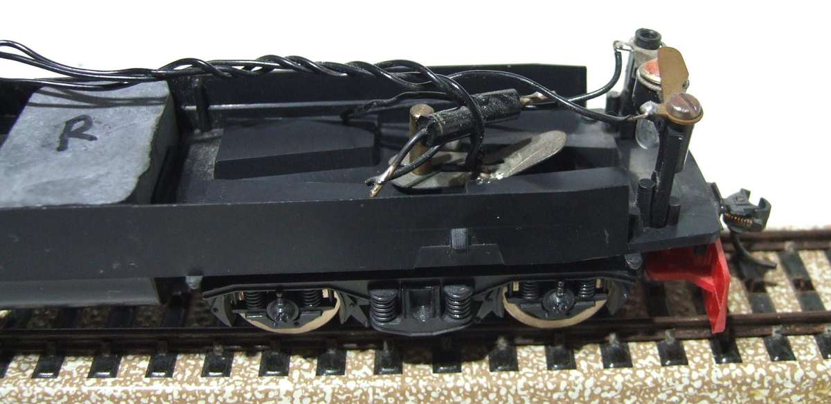 LIMA HO: SAR "Trans Karoo" Class 5-E Loco Undercarriage  Good Un-Boxed Operational condition.(Italy)