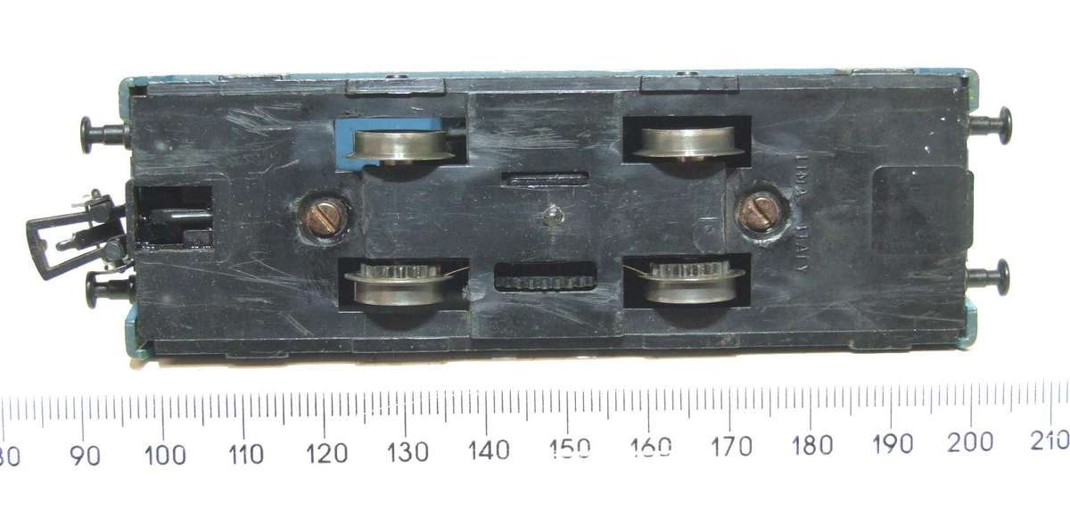 LIMA OO:  English Diesel Locomotive in Good Un-boxed and Used Condition(Italy)