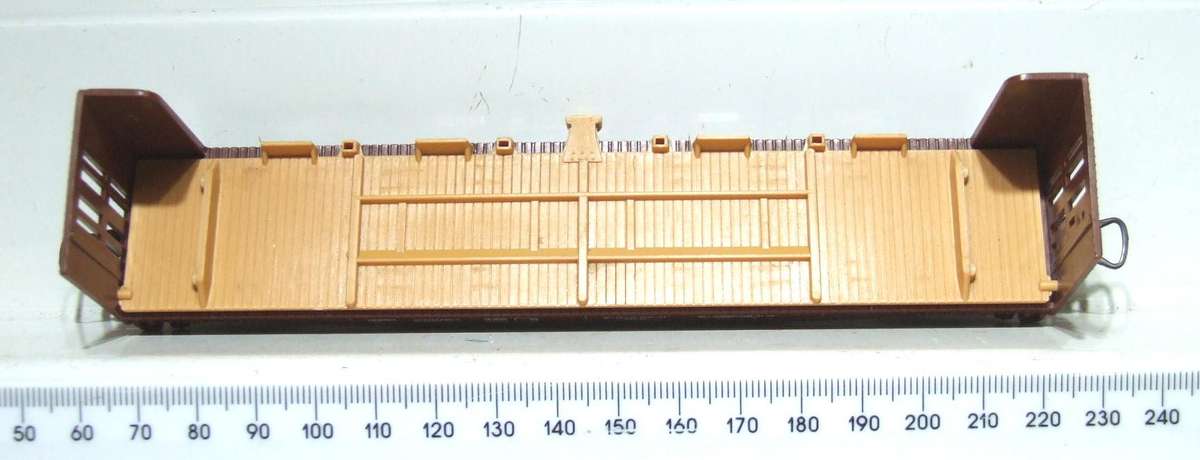 LIMA HO: Concrete Pipe Carrier with Load in Good Un-Boxed, Used Condition (Italy)