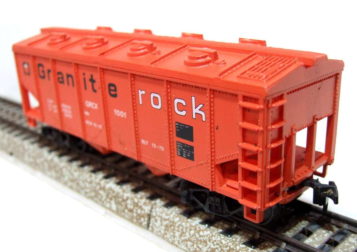 MODEL POWER HO: "GRANITE ROCK" Closed Hopper in Good Boxed condition.