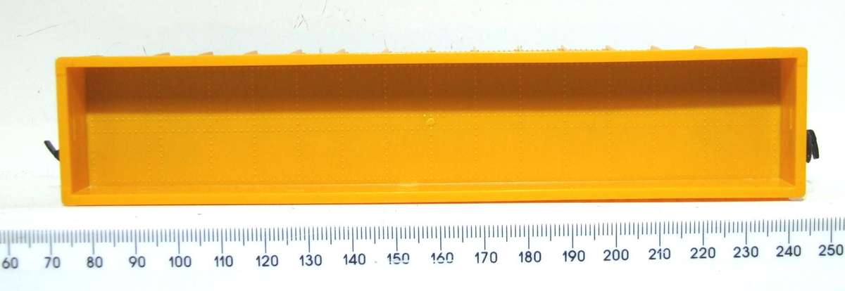 AHM HO: "UNION PACIFIC" 50' Gondola in Like New Boxed condition.