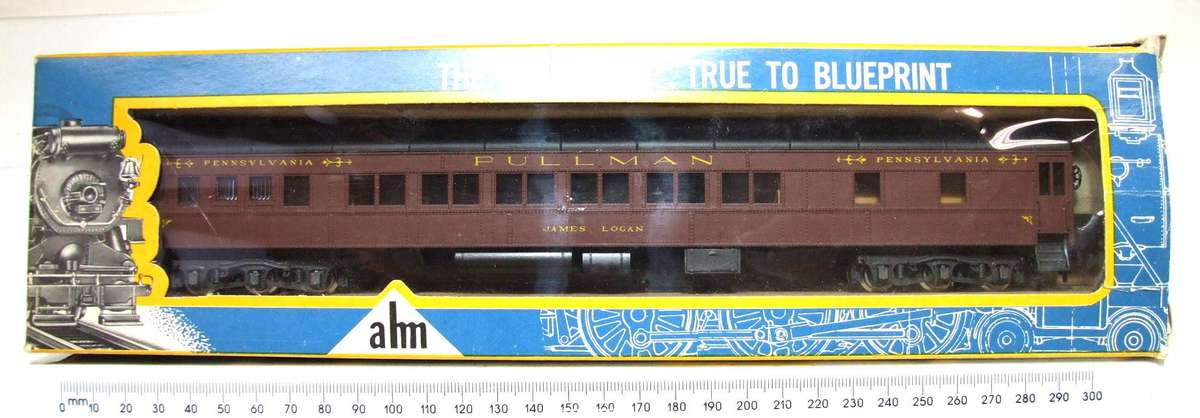 RIVAROSSI HO: Detailed US "PENCELVANIA" Passenger Coach with Lights in Good Un-Boxed condition.