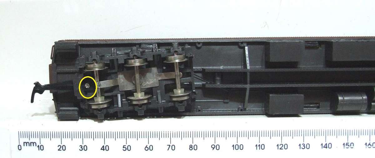 RIVAROSSI HO: Detailed US "PENCELVANIA" Passenger Coach with Lights in Good Un-Boxed condition.