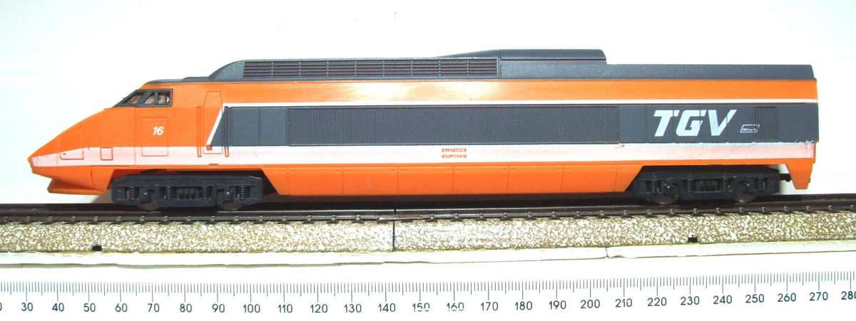LIMA HO:  Vintage SNCF TGV High Speed Dummy Locomotive in Good Un-Boxed condition.
