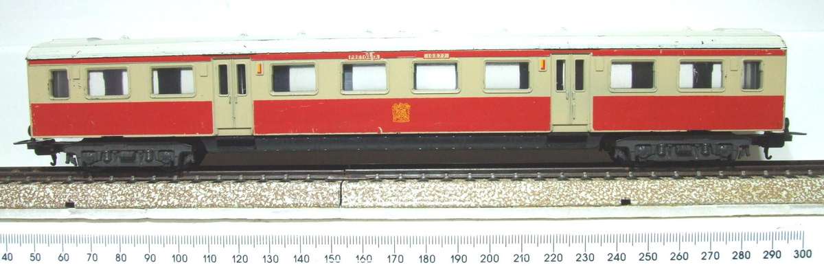 LIMA HO: SAR `PRETORIA` 1st Class Suburban Passenger Coach in Good, Un-Boxed condition(Italy)