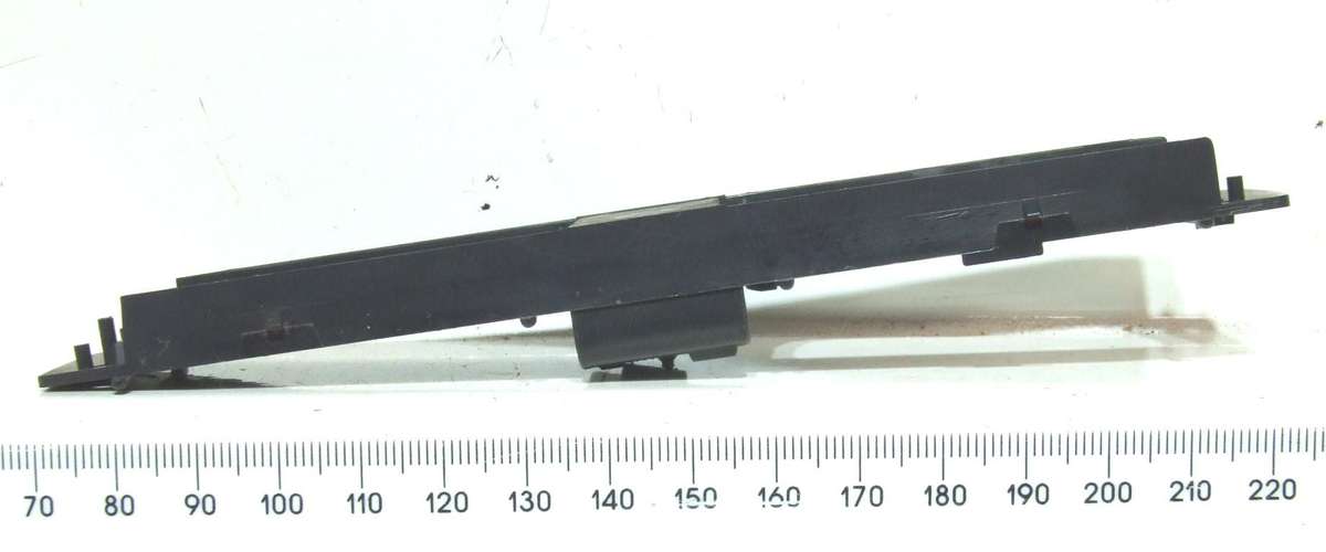 LIMA HO: SAR Power E5 Locomotive Chassis in Very Good condition for Parts.(Italy)