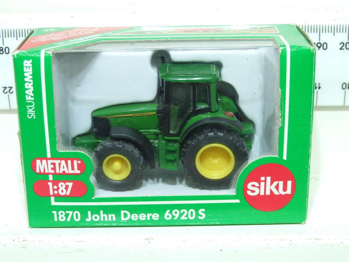 SIKU HO: Highly Detailed 1870 John Deer 6920S  in Good Boxed Condition.