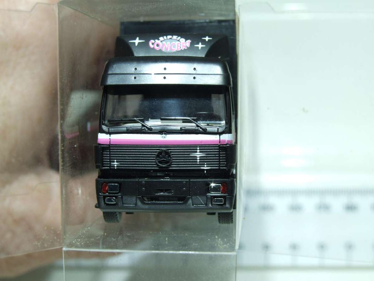 HERPA HO: Highly Detailed LEIPZIG CONCERT Mercedes Benz Truck & Trailer in Like New Boxed Condition.