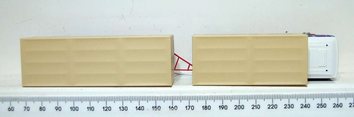 HERPA HO: Highly Detailed "SCHLITZER KORN" MAN Truck & Trailer in Good Un-Boxed Condition.