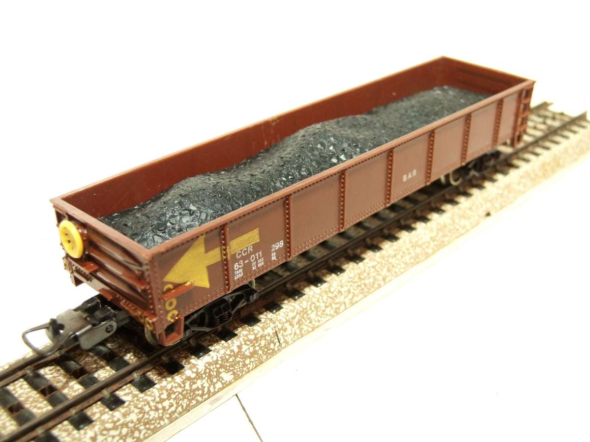 LIFE-LIKE HO: SAR CCR Coal Hopper in Good Un-boxed, Used condition (Italy)