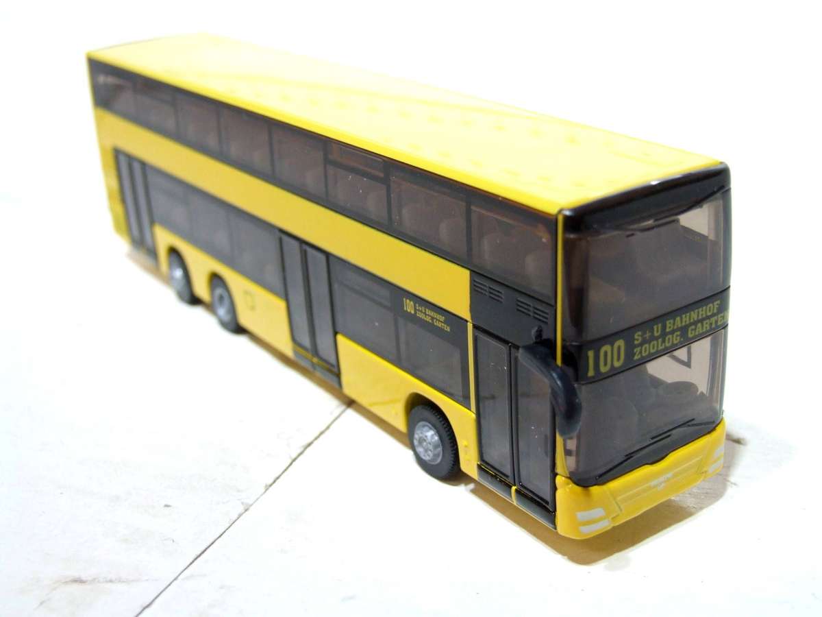 SIKU HO: Highly Detailed Passenger Double Deck Bus in Like New Boxed Condition.