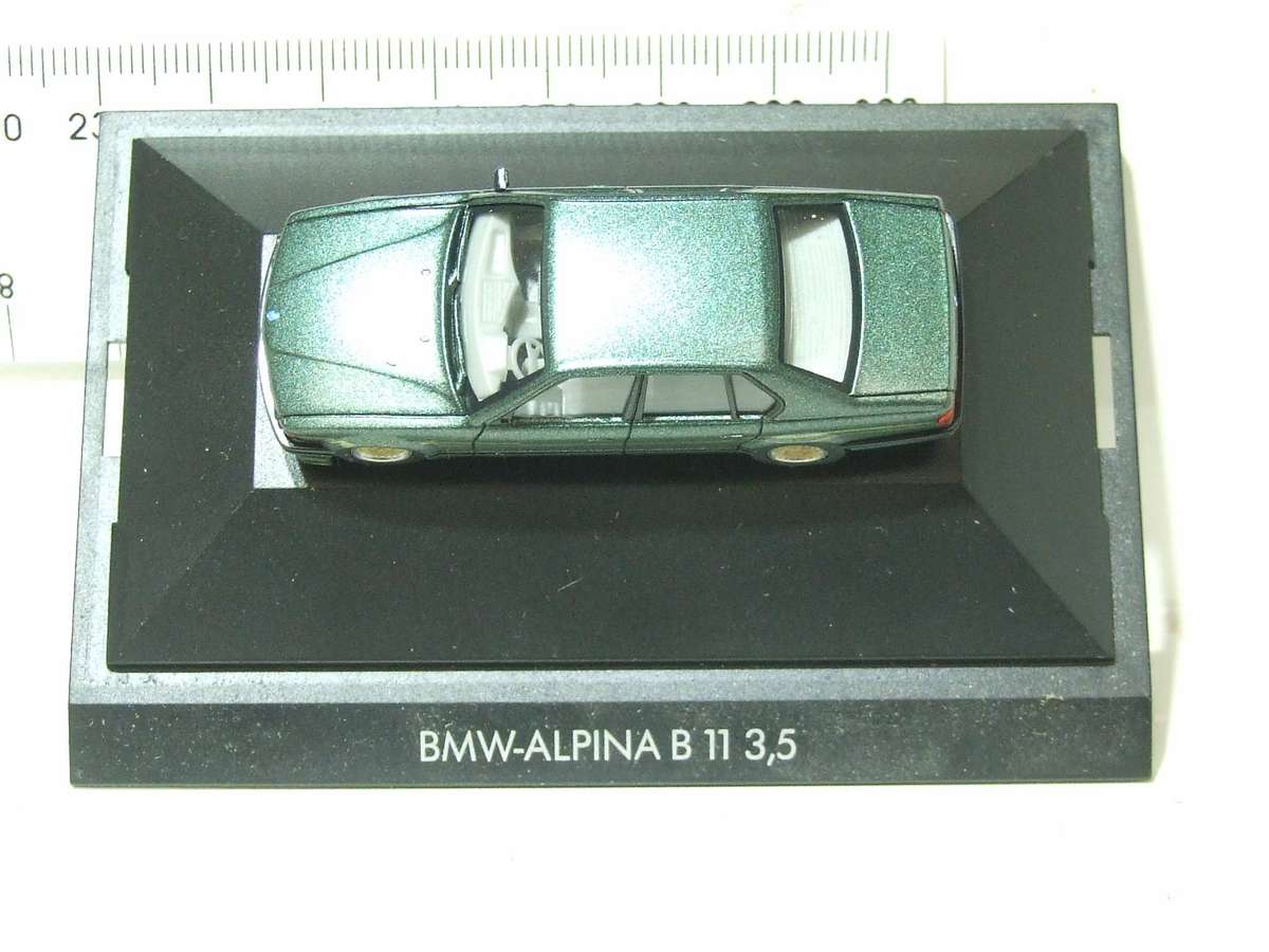 HERPA HO: This Highly Detailed BMW ALPINA B11 is in Excellent Boxed condition