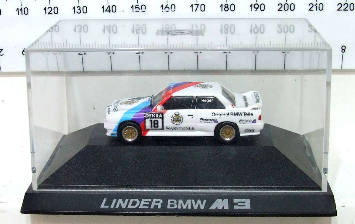 HERPA HO: This Highly Detailed LINDER BMW M3 Racing Car is in Excellent Boxed condition