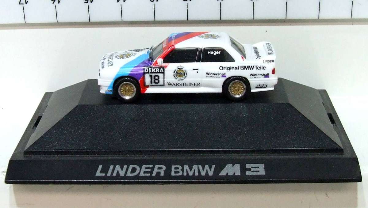HERPA HO: This Highly Detailed LINDER BMW M3 Racing Car is in Excellent Boxed condition
