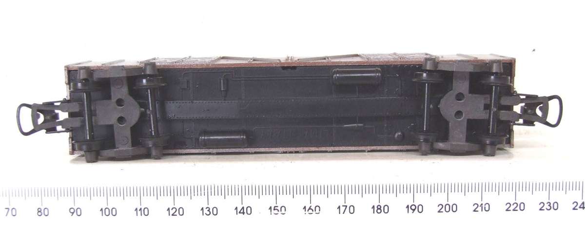 LIMA HO: SAR Silver OZ Wagon in Good Un-Boxed, Used Condition (Italy)